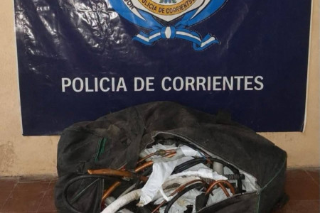 Inseguridad en Corrientes: ahora roban hasta los caños de los aire acondicionado de la escuela Manso